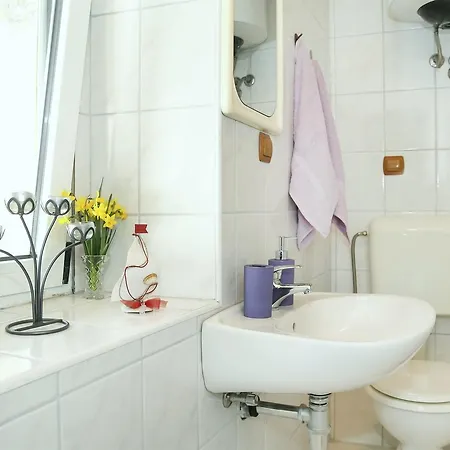 Prázdninový dům House Vicko 2 *